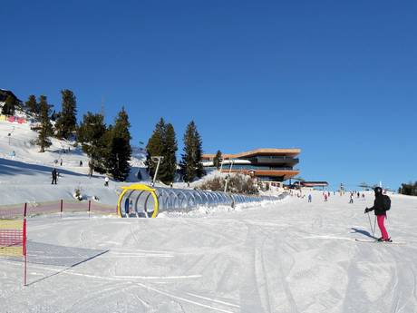 Skigebieden voor beginners in de Tuxer Alpen – Beginners Kaltenbach – Hochzillertal/Hochfügen (SKi-optimal)